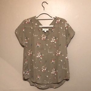Floral print short sleeve shirt